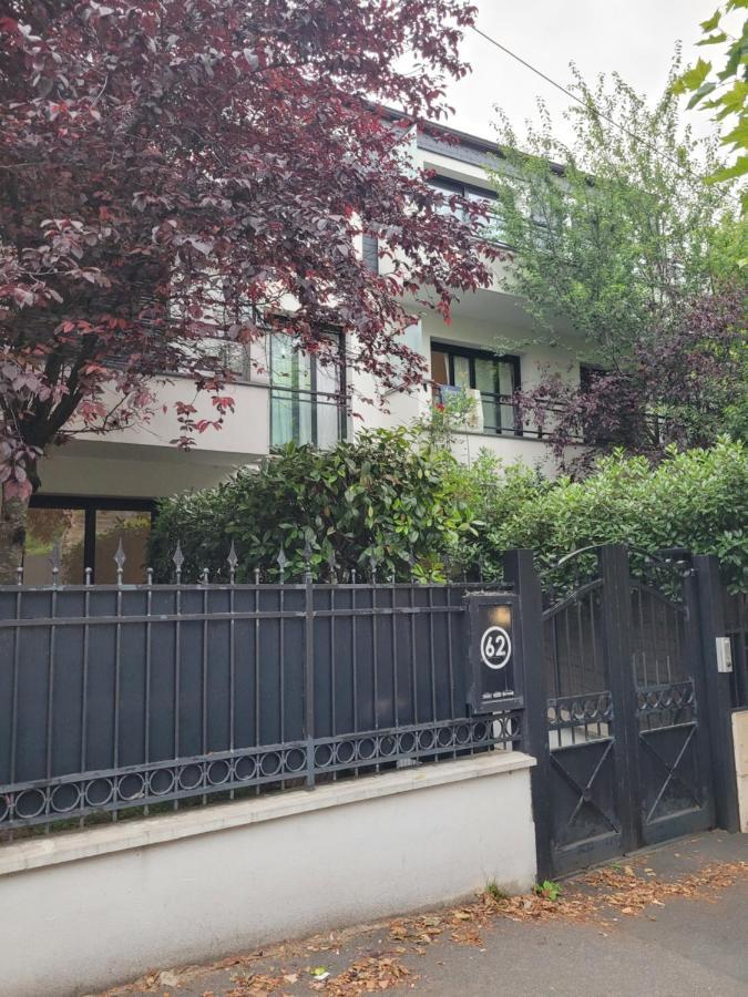 Appartement Standing 2 Pieces Avec Jardin Entre Paris & Dysney Bry-sur-Marne Exteriér fotografie