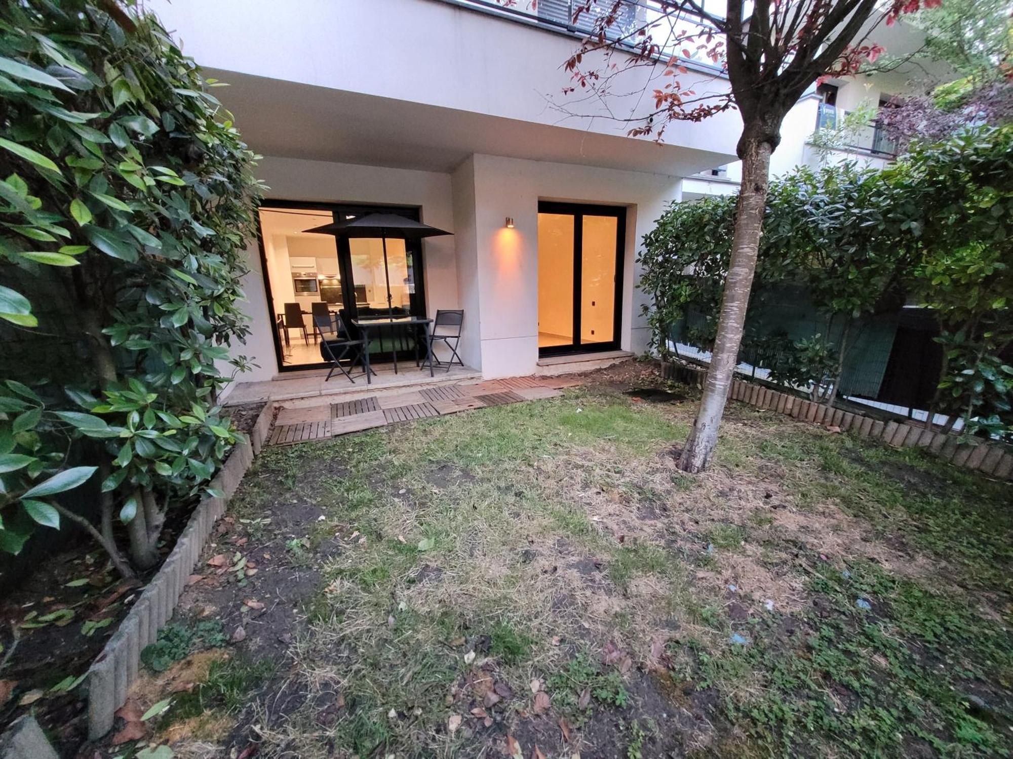 Appartement Standing 2 Pieces Avec Jardin Entre Paris & Dysney Bry-sur-Marne Exteriér fotografie